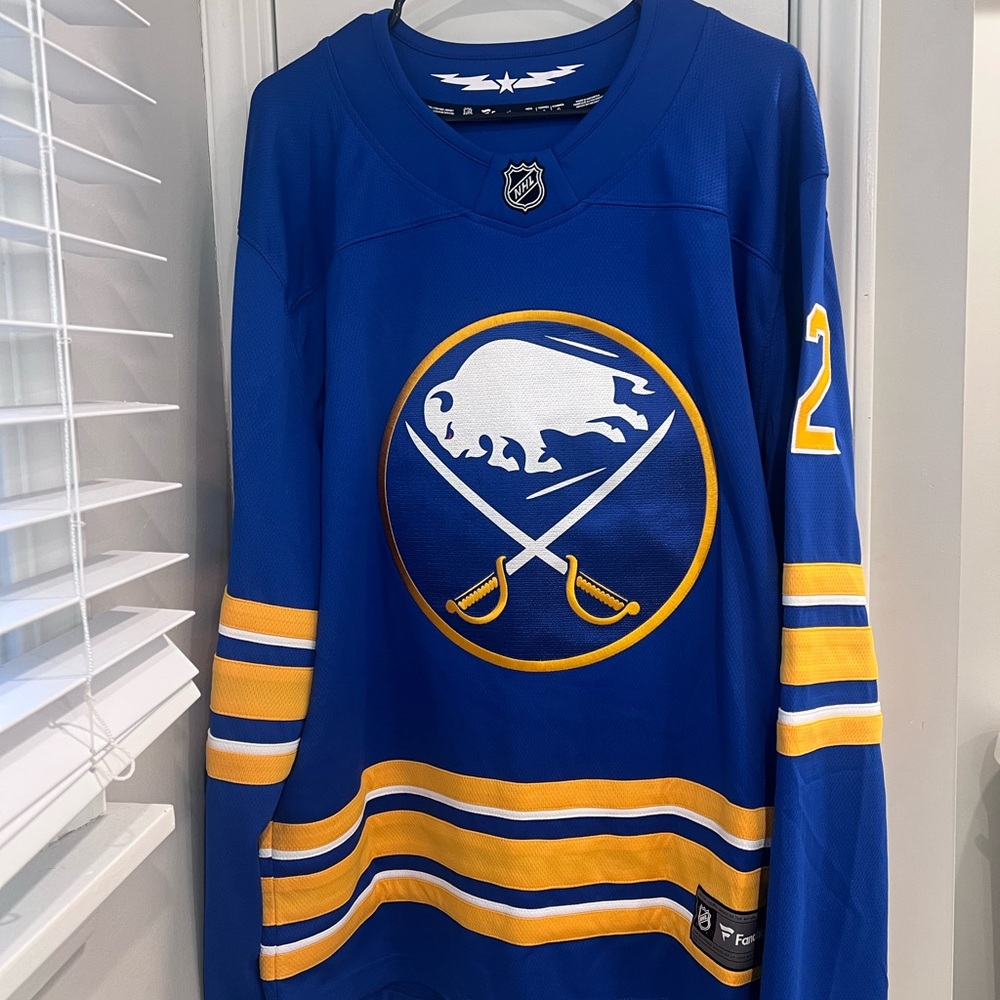 NHL Buffalo Sabres Signed Jordan Greenway Royal Blue & Gold Hockey Jersey Large